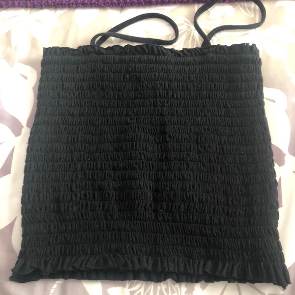 Brandy Melville black ruched summer top - Picture 4 of 4